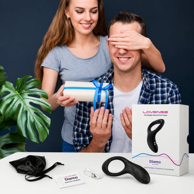 Lovense Diamo Anel Peniano Vibratório Estimulador de Períneo Inteligente e Interativo com Vibrações Programáveis, Controle à Distância por Aplicativo, Bluetooth iOS e Android, em Silicone Flexível