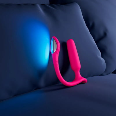 Lovense Lush Anal Plug Pequeno Controlado Por APP Vibratório com Luz LED Para Iniciantes 8cm x 2cm