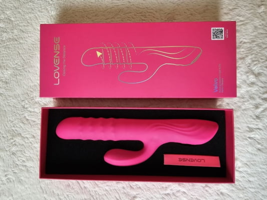 Lovense Velvo Vibrador Rabbit Clitóris e Ponto G Contas Rotativas NeoSpin 360°, App, Bluetooth, Longa Distância, Impermeável IPX7, Material Seguro, Fácil Uso, Duplo Motor, Alta Qualidade, Vibração